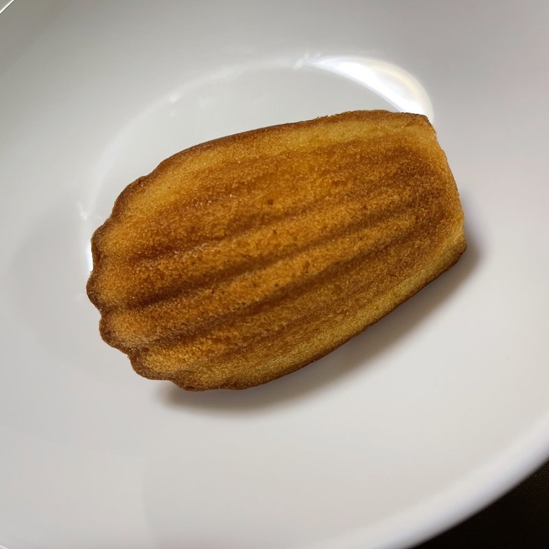 マドレーヌ(パティスリー ラヴィルリエ)