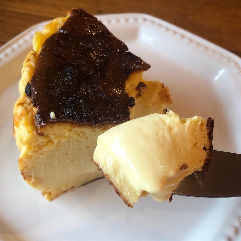 バスクチーズケーキ(bubude coffee)