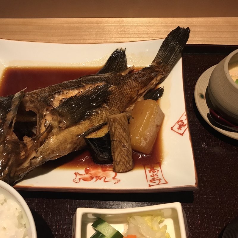 旬彩選べる地魚御膳(泉岳寺門前 紋屋)