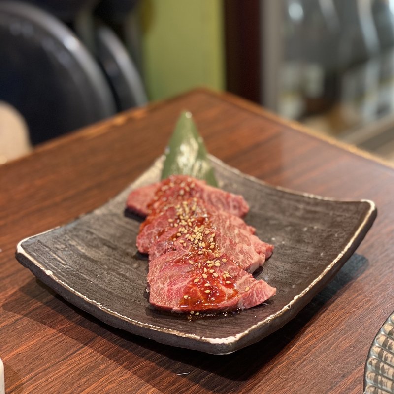 赤身上ハラミ(東京苑 大塚本店)