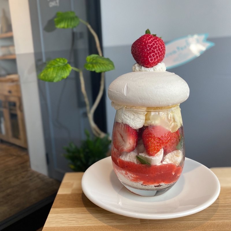 イートンメス(NORTHSHORE 北浜店)