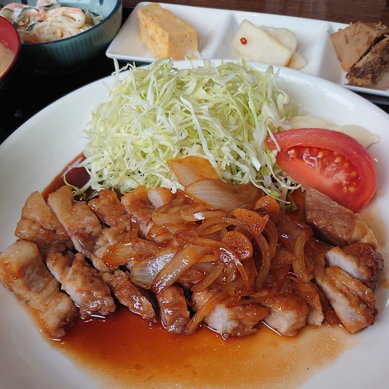 トンテキ定食デラックス(かって屋昭和ごはん)