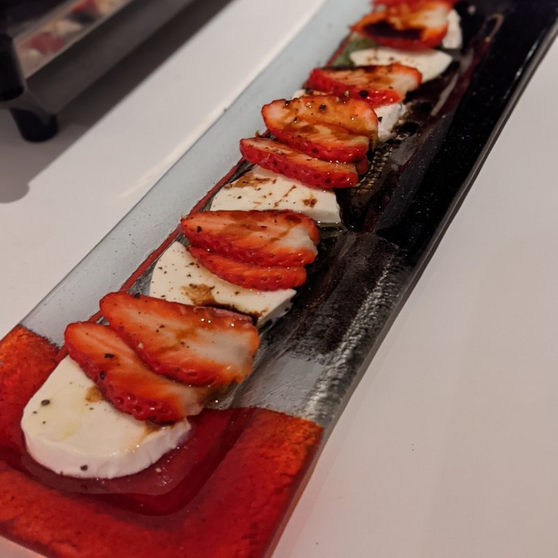 あまおうのカプレーゼ(自宅)