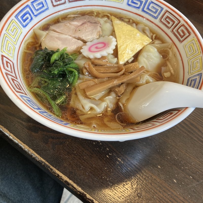 ワンタン麺(萬福)