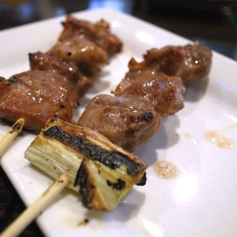 ハラミ（横隔膜）(もつ焼き おやじぃ)