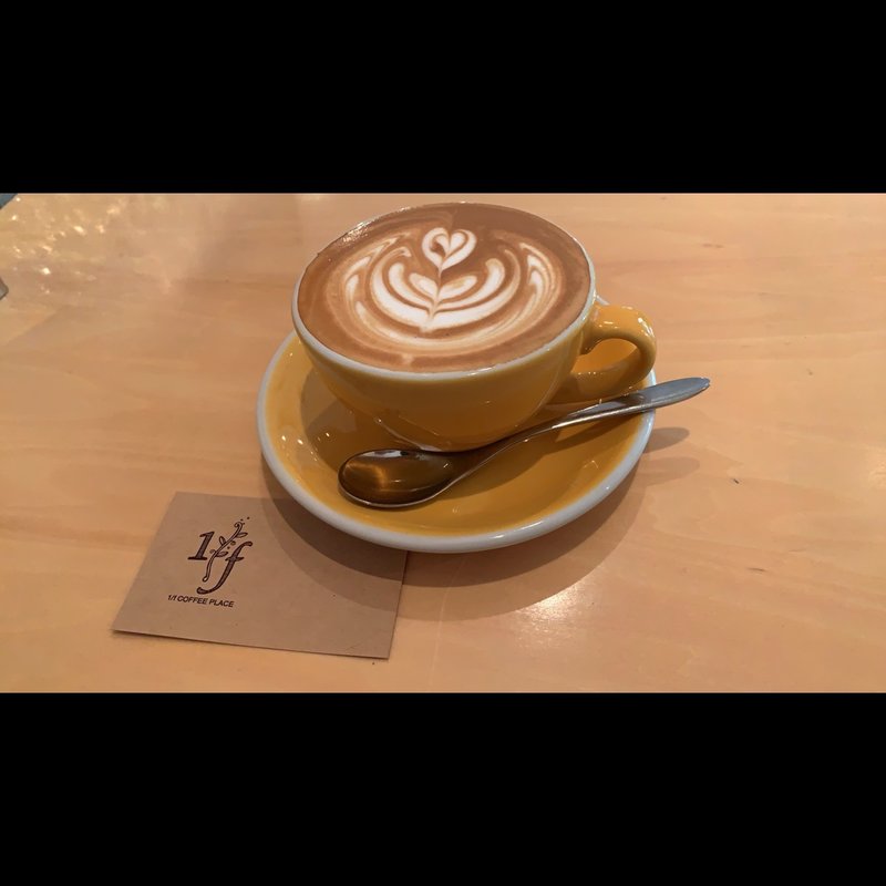 (1/f コーヒープレイス （エフブンノイチコーヒープレイス）)