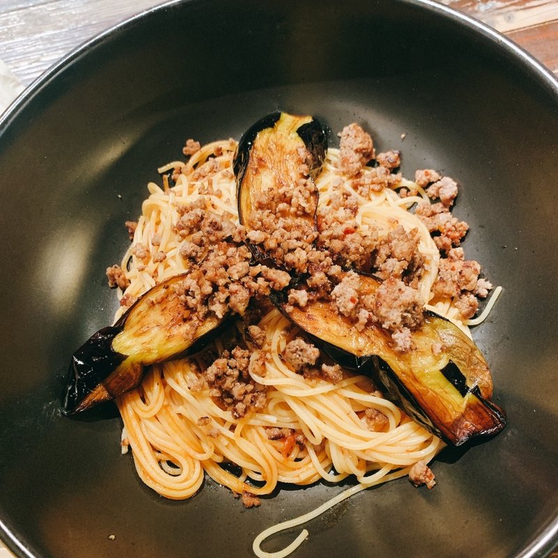 なすと挽肉のペペロンチーノ(釜あげスパゲッティ　すぱじろう　秋葉原)