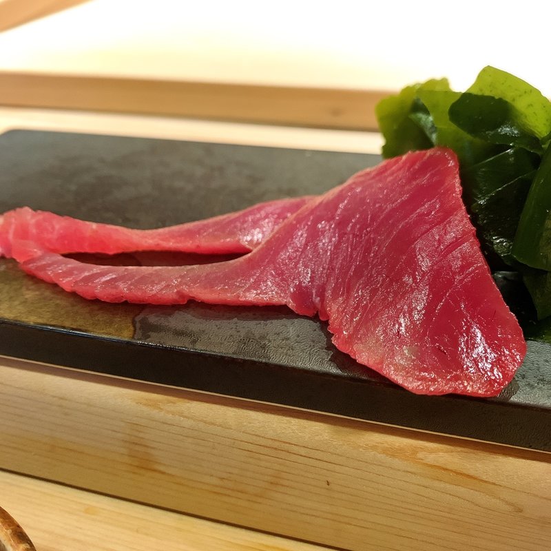 おまかせの刺身(寿し芳)