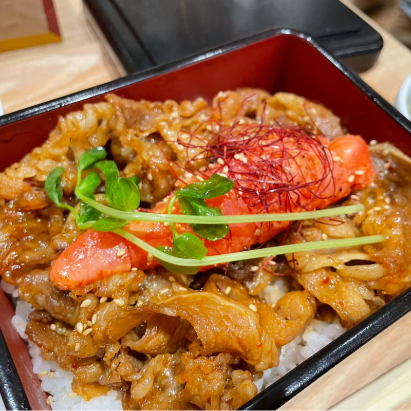 明太焼肉重(博多焼肉ハチハチ)