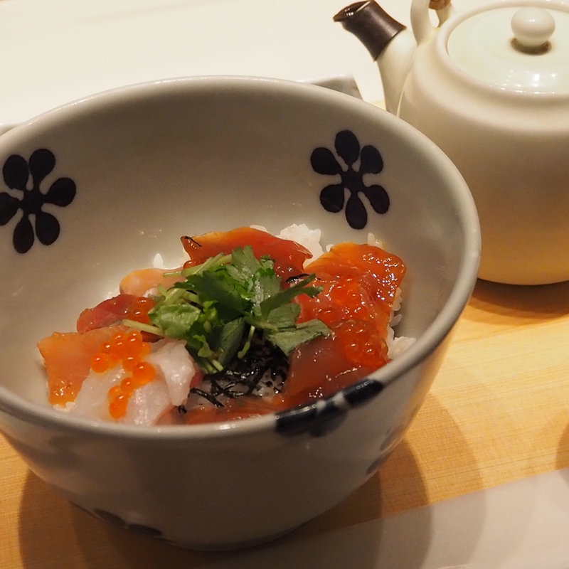 贅沢海鮮茶漬け(だし茶漬け えん 新丸ビル店)