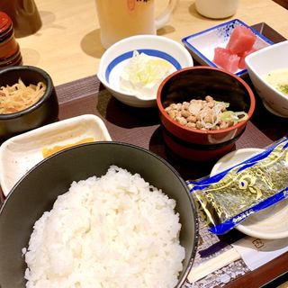 納豆定食(やえす初藤 （はつふじ）)