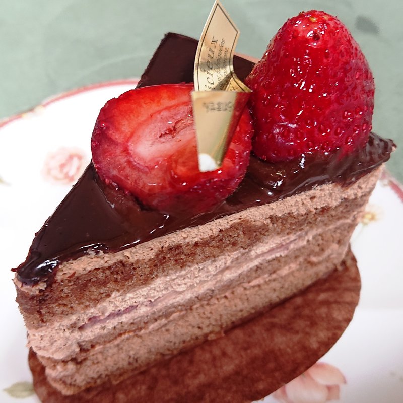 スペシャルあまおうチョコショート(ラ・ベルージュ 下平間店)