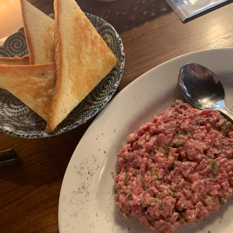 和牛のタルタル(カルネジーオウエスト)