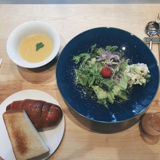 (AMACO CAFE)