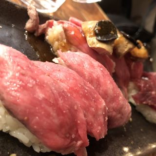 肉寿司(恵比寿シン・ニクズシマン)