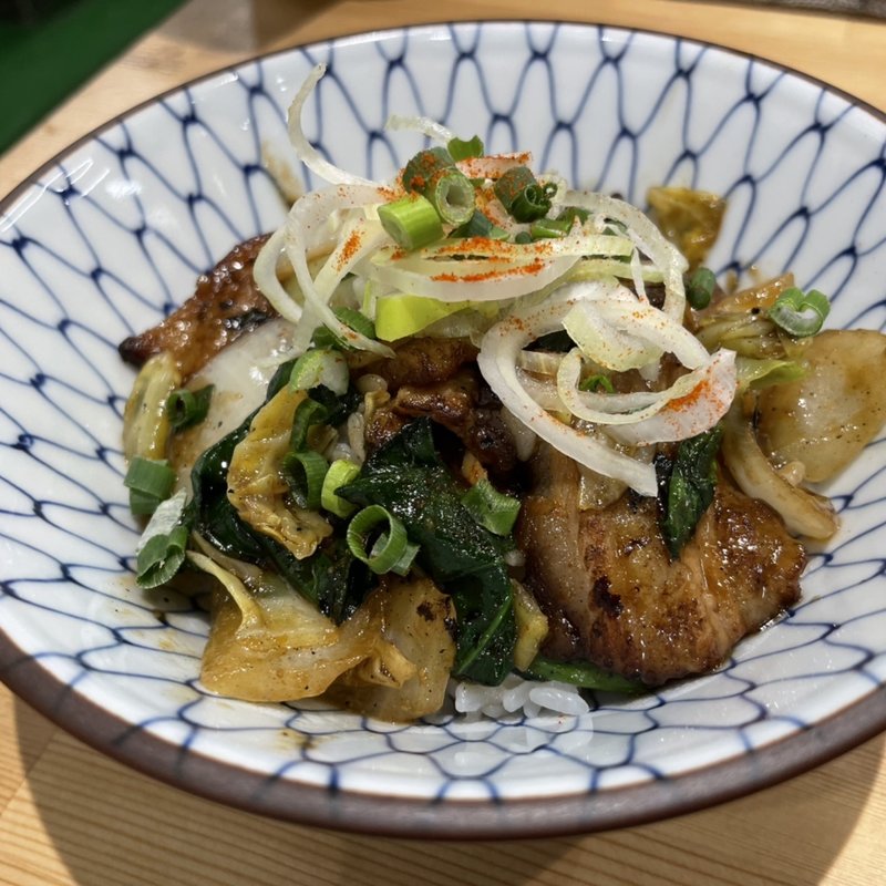 豚バラ味噌ダレ焼肉丼(和風ピンポン竹末)