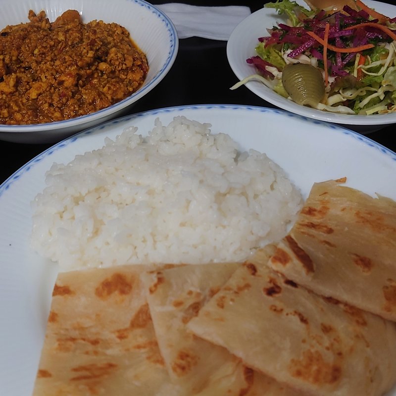 パラタセット(コチンニヴァース)