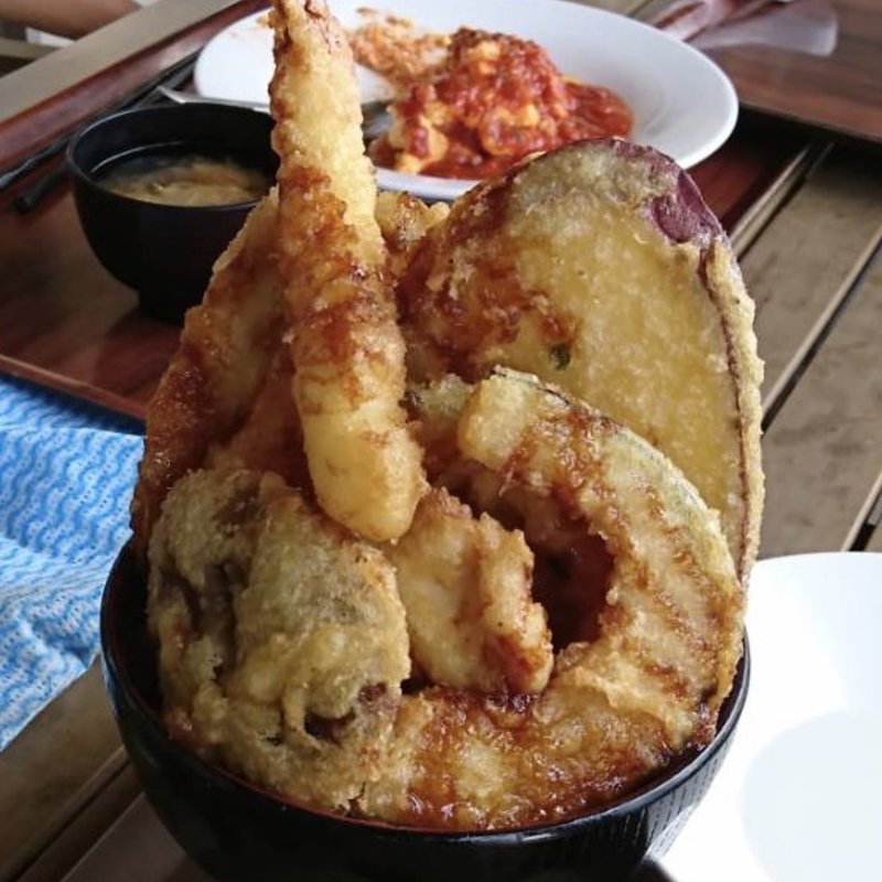 おったまげ天丼(道の駅 まくらがの里こが )