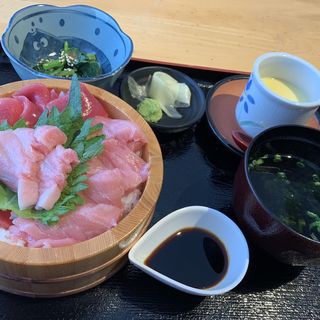 マグロ丼(糸島食堂)
