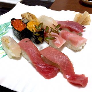 特上寿司(味の店 スズラン （あじのみせ すずらん）)