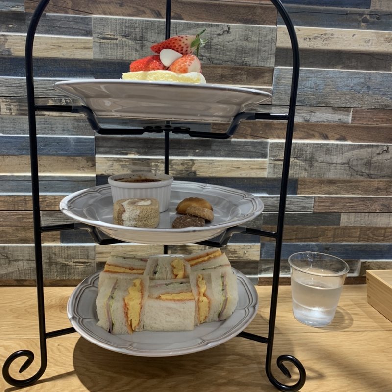 (ぱんのいえ ＪＲ八尾店)