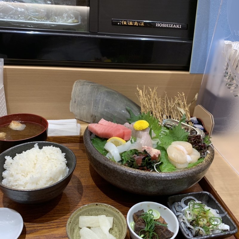 (おさかな食堂)