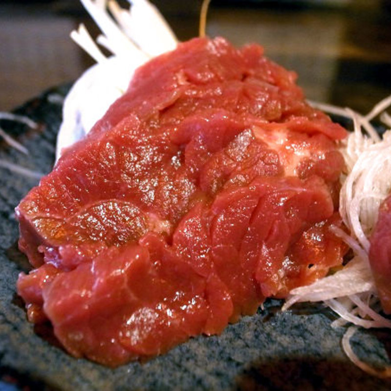 馬刺し 馬の肩ロース(馬ヲムム)