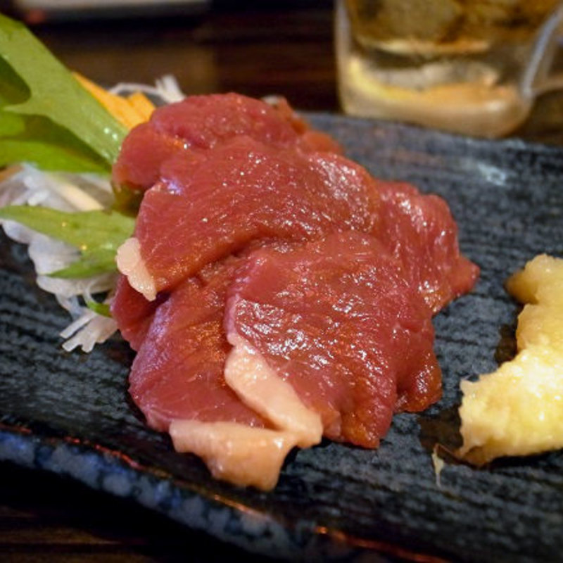 馬刺し 馬のモモ肉(馬ヲムム)