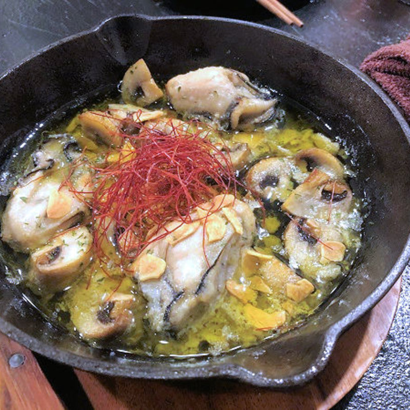 牡蠣のアヒージョ(肉バルKACCHAN 池袋西口本店)