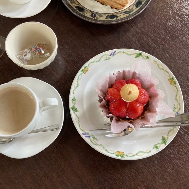 イチゴのタルト(フロインドリーブ （Ｈ．フロインドリーブ）)