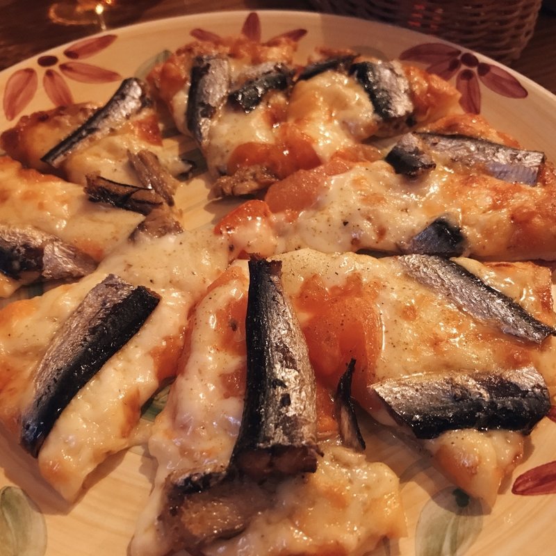 サーディンのピッツァ(キャンティ)