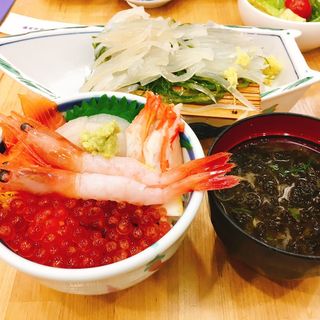 朝市五色丼