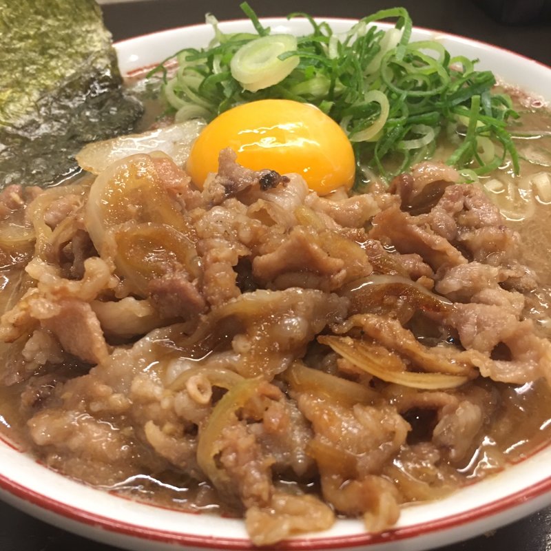 スタミナ豚骨醤油(博多とんこつ 豚の足跡)