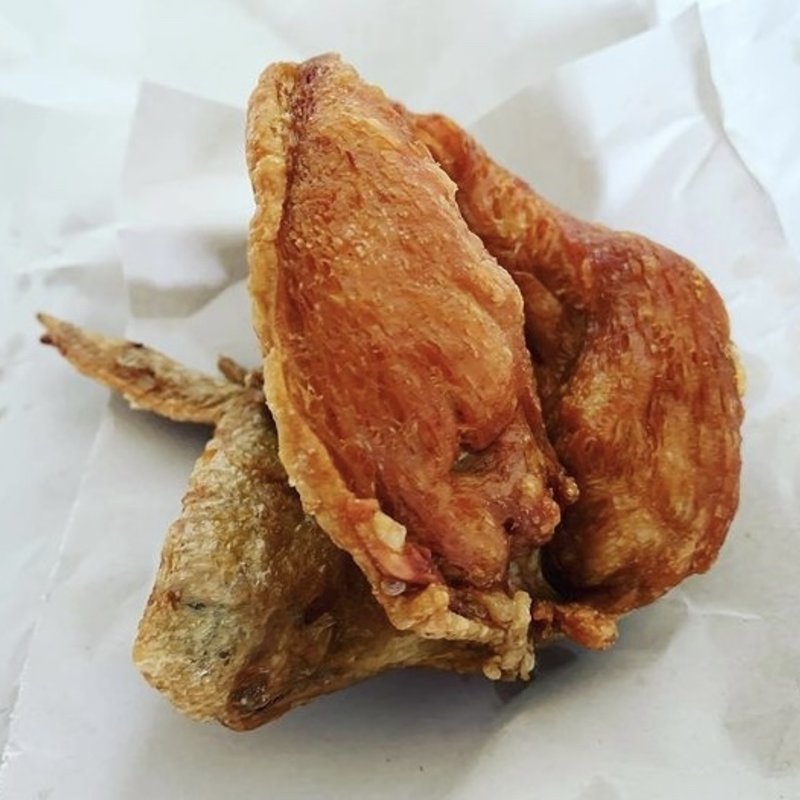 鶏手羽(コロッケのせきや)