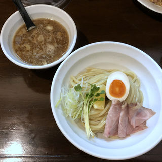 魚つけ麺(魚と豚と黒三兵)