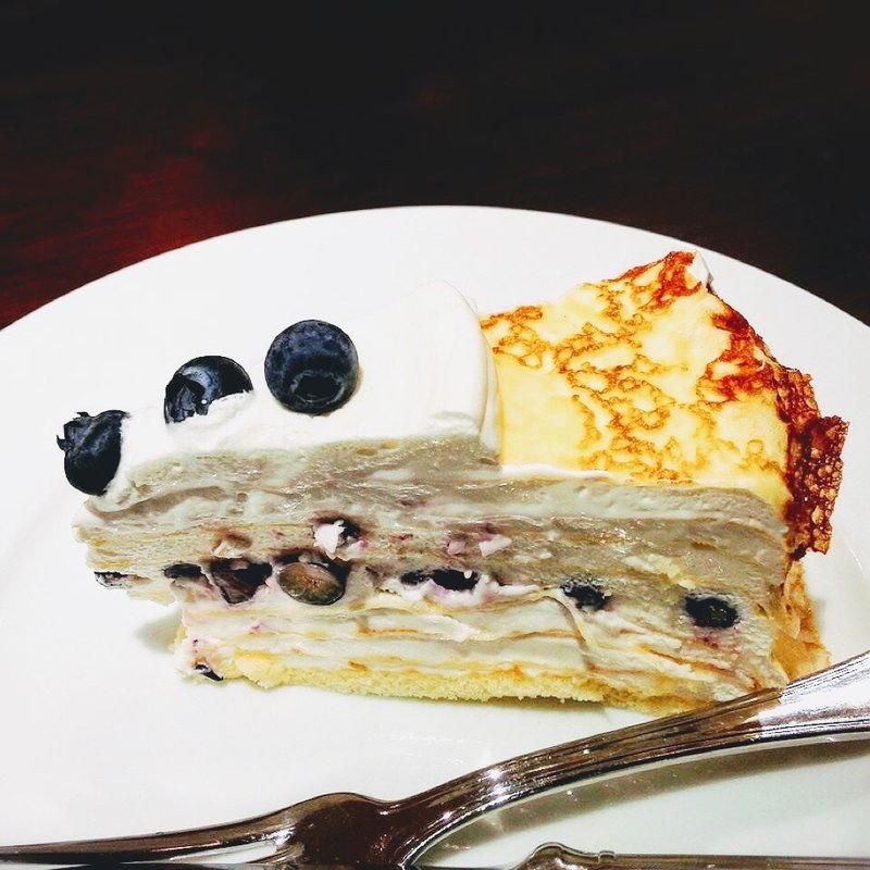 クリームチーズのミルクレープ(ハーブス ルミネ池袋店)