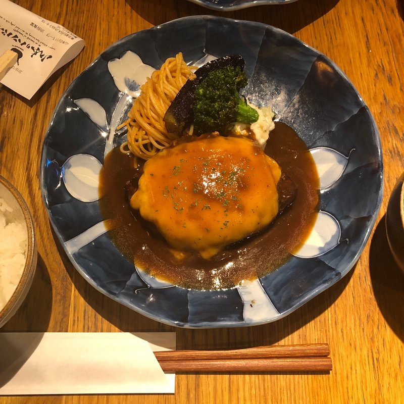 からしマヨハンバーグ(山本のハンバーグ 渋谷食堂)