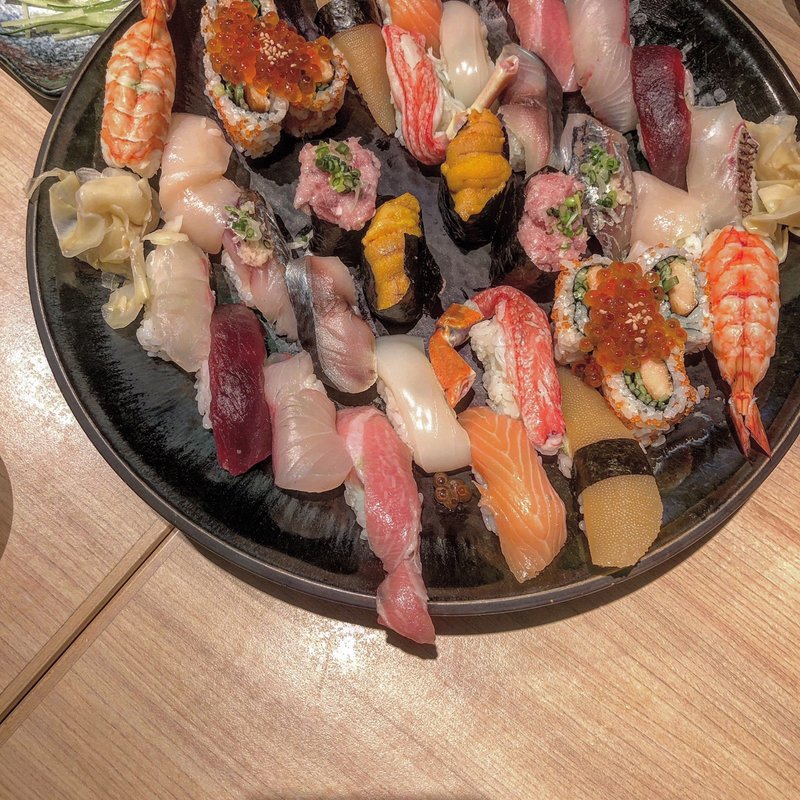 (築地すし好 三軒茶屋店)