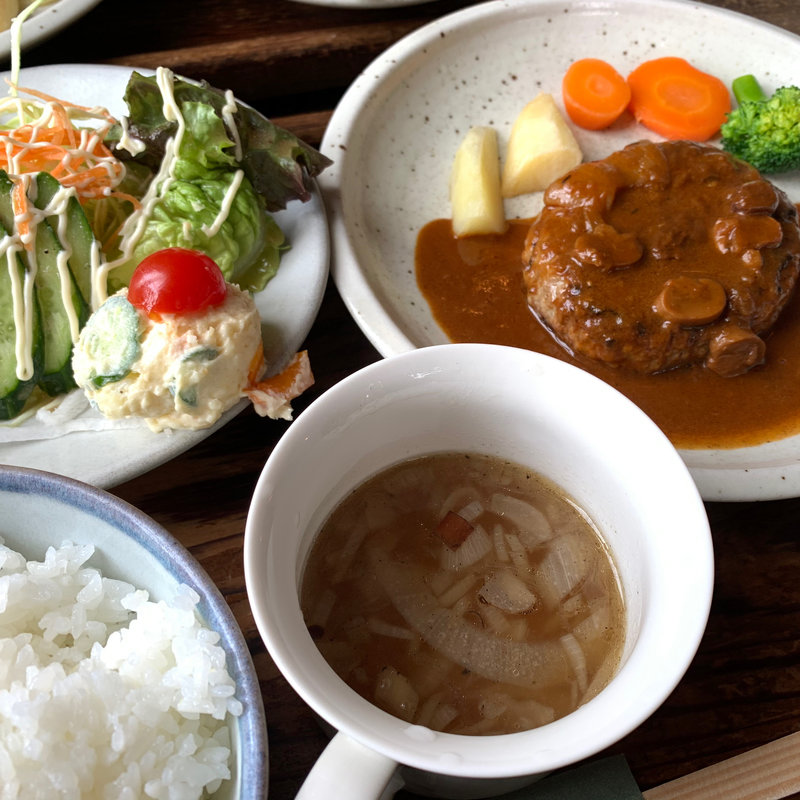 黒毛和牛ハンバーグ(明倫館 （めいりんかん）)