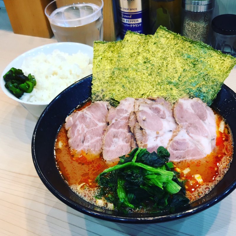うま半辛ラーメン(麺家 千祥)