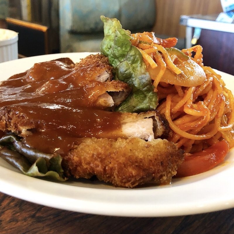 ナポリタントンカツ(喫茶翡翠 )