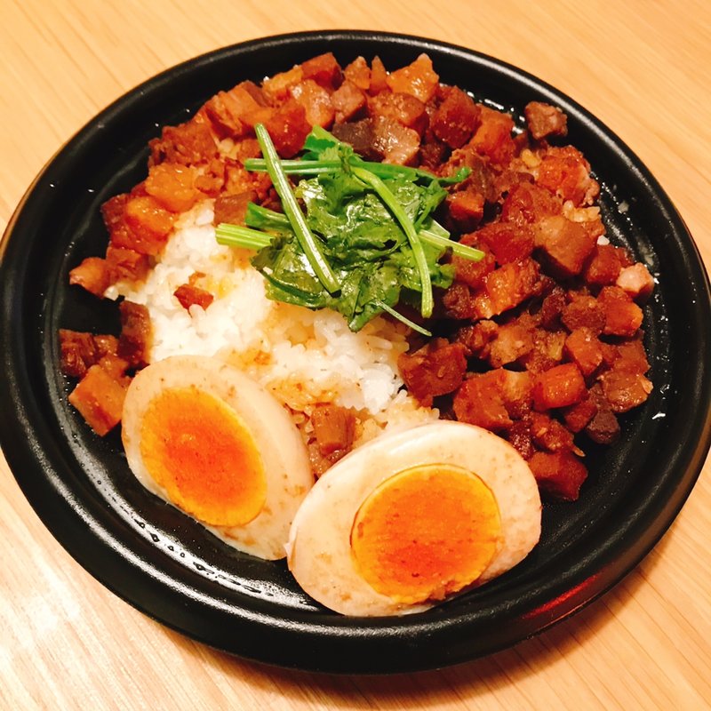 魯肉飯(點心飲茶酒館 祥門)