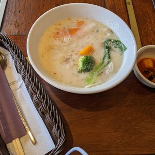 雪濃温麺ソルロン(ぴょんぴょん舎 都南店 （ピョンピョンシャ）)