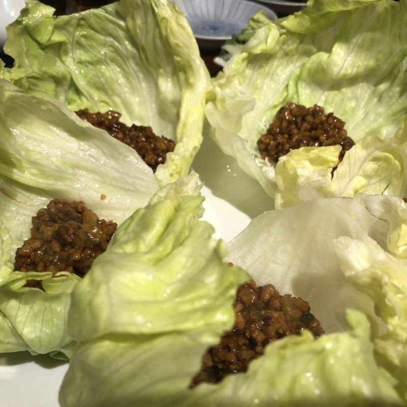 挽肉のレタス包み(ヤッチャイ )
