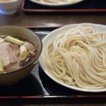 肉汁うどん（中）(藤店うどん)