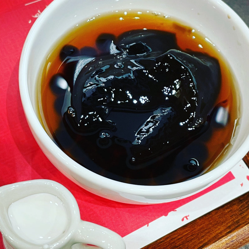 牛肉麺セット(ミニ仙草ゼリー)(台湾甜商店 阪急三番街店)