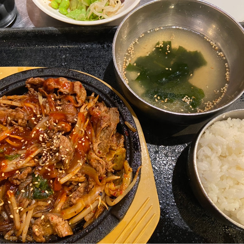 牛プルコギ定食(韓豚屋 銀座三丁目店)