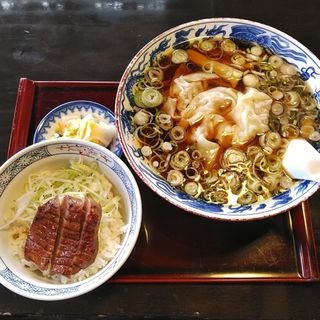 牛たんワンタン麺とミニ丼のセット(たんや善治郎 多賀城店 )