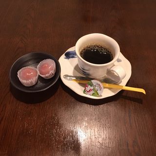 食後のコーヒーとデザート(ランチサービス)(旬彩工房やまもと)