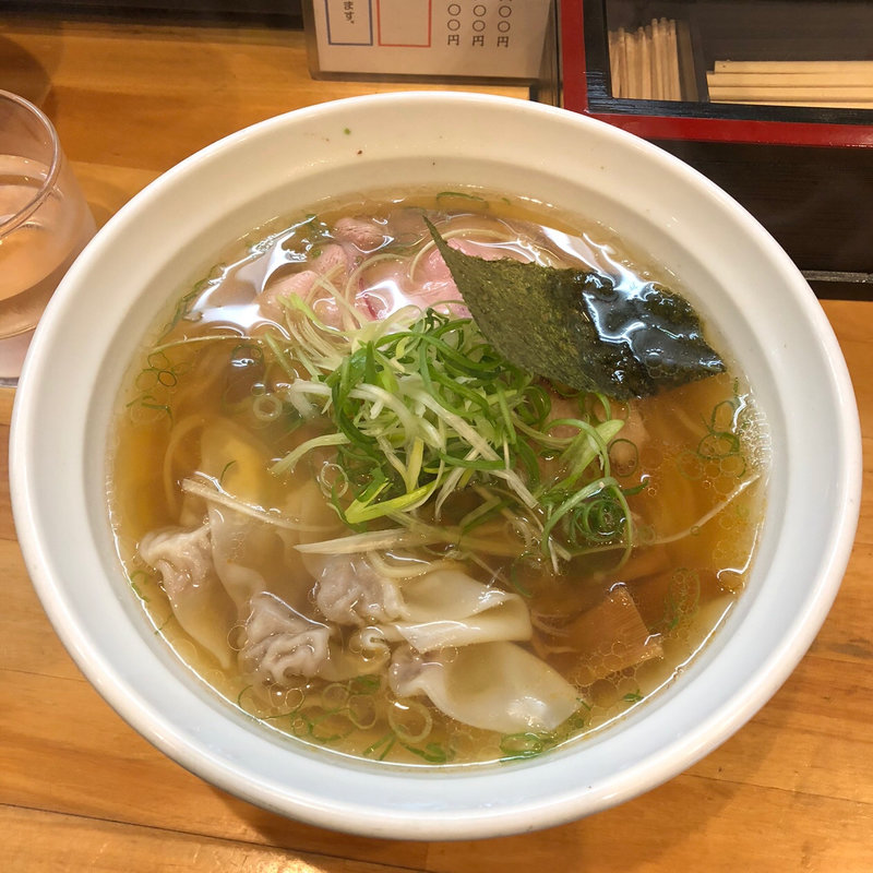 肉醤油雲呑(大阪麺哲 （メンテツ）)